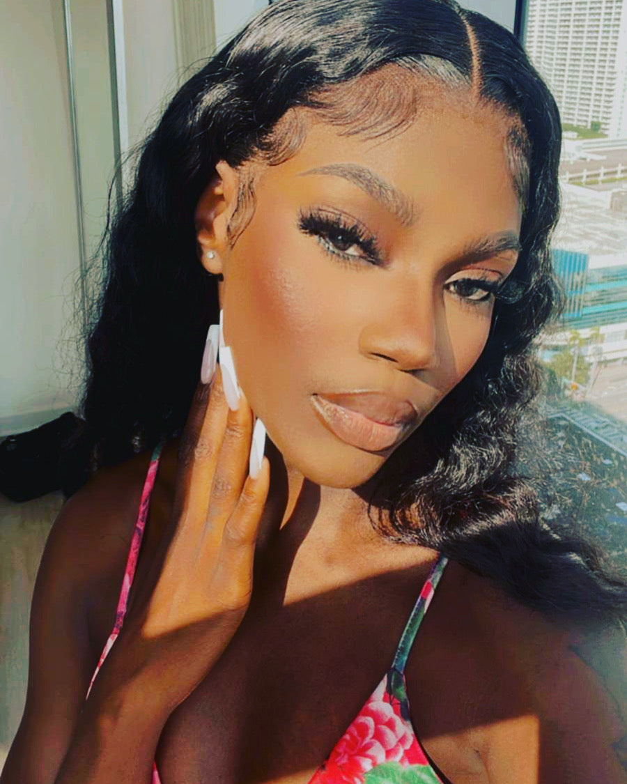 5 Lip Gloss Colors To Wear This Summer